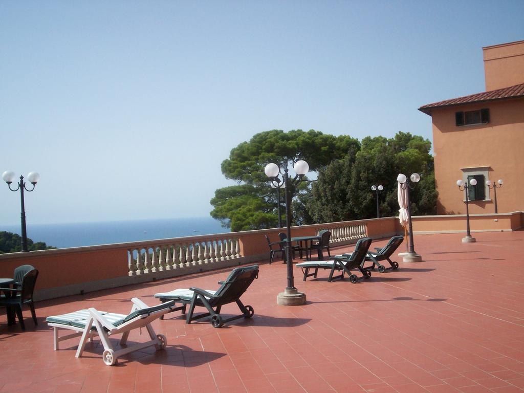 Hotel La Vedetta Livorno Zewnętrze zdjęcie