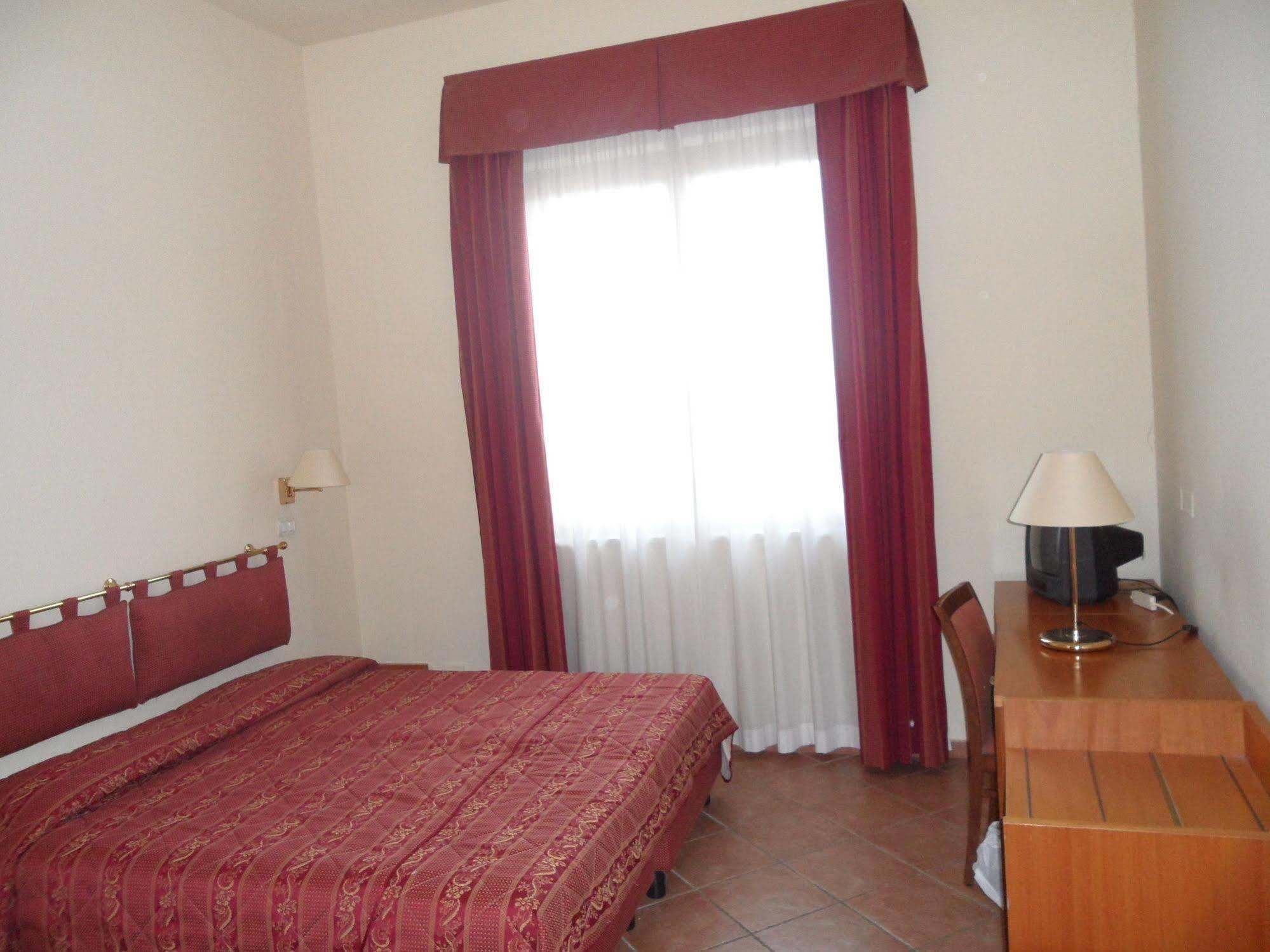 Hotel La Vedetta Livorno Zewnętrze zdjęcie